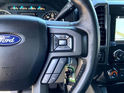 Used 2018 Ford F150 XLT w/ Equipment Group 302A Luxury AWD/4WD image 19