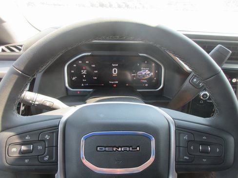 New 2026 GMC Sierra 3500 Denali w/ Denali Reserve Package image 19