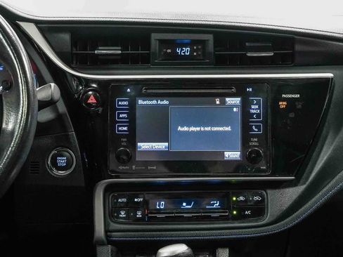 Certified 2017 Toyota Corolla XSE FWD image 15