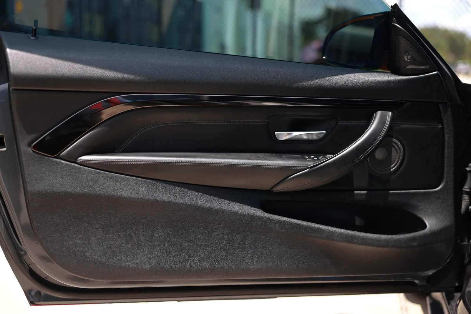 Used 2015 BMW M4 Coupe RWD image 45