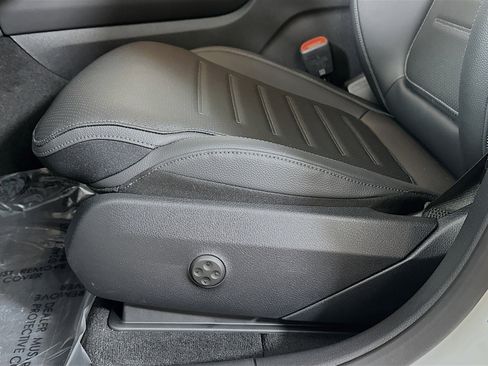 New 2026 Mercedes-Benz GLC 300 4MATIC image 20