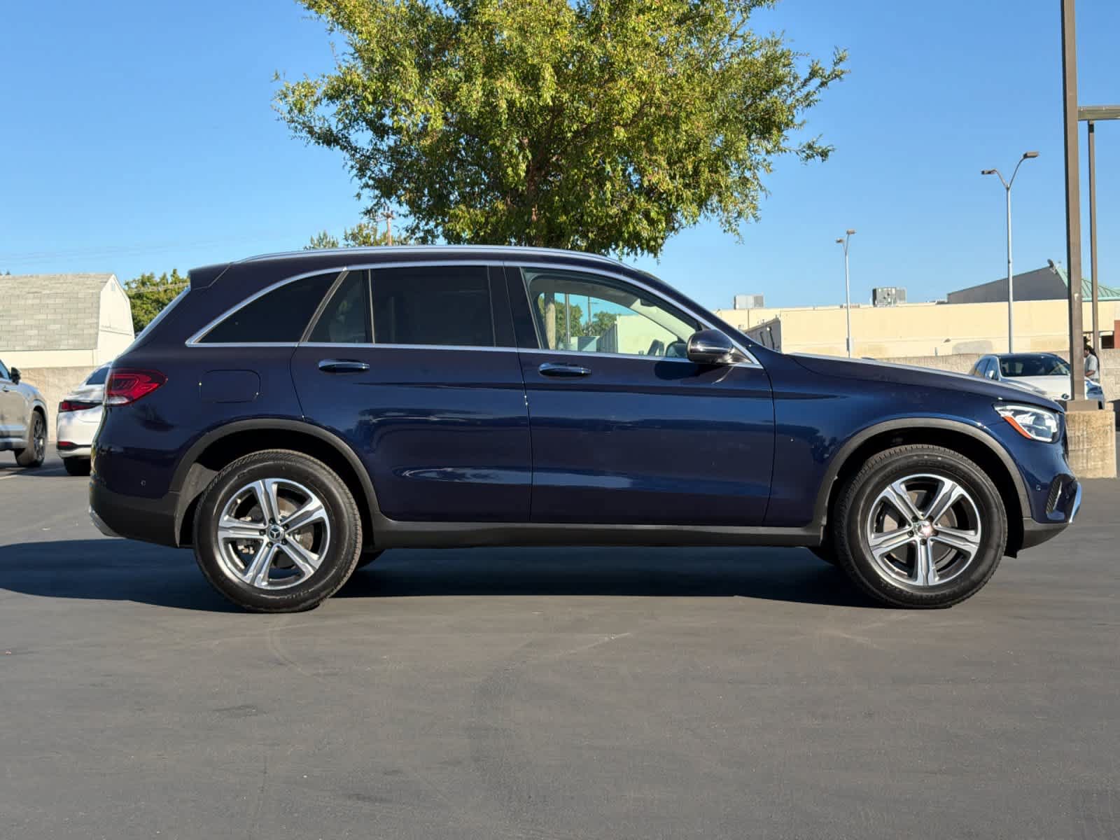 Used 2021 Mercedes-Benz GLC 300 4MATIC image 6