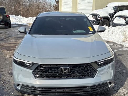 Certified 2024 Honda Accord Touring image 17