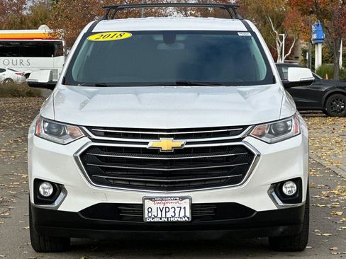 Used 2018 Chevrolet Traverse LT image 9