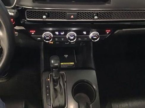 Used 2024 Honda Civic Sport Touring image 11