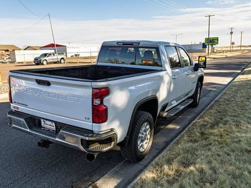 Used 2023 Chevrolet Silverado 2500 LT w/ Convenience Package AWD/4WD image 5