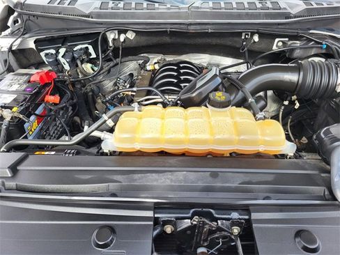 Used 2019 Ford F150 Lariat image 29