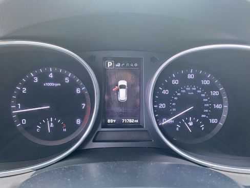 Used 2018 Hyundai Santa Fe Sport image 17