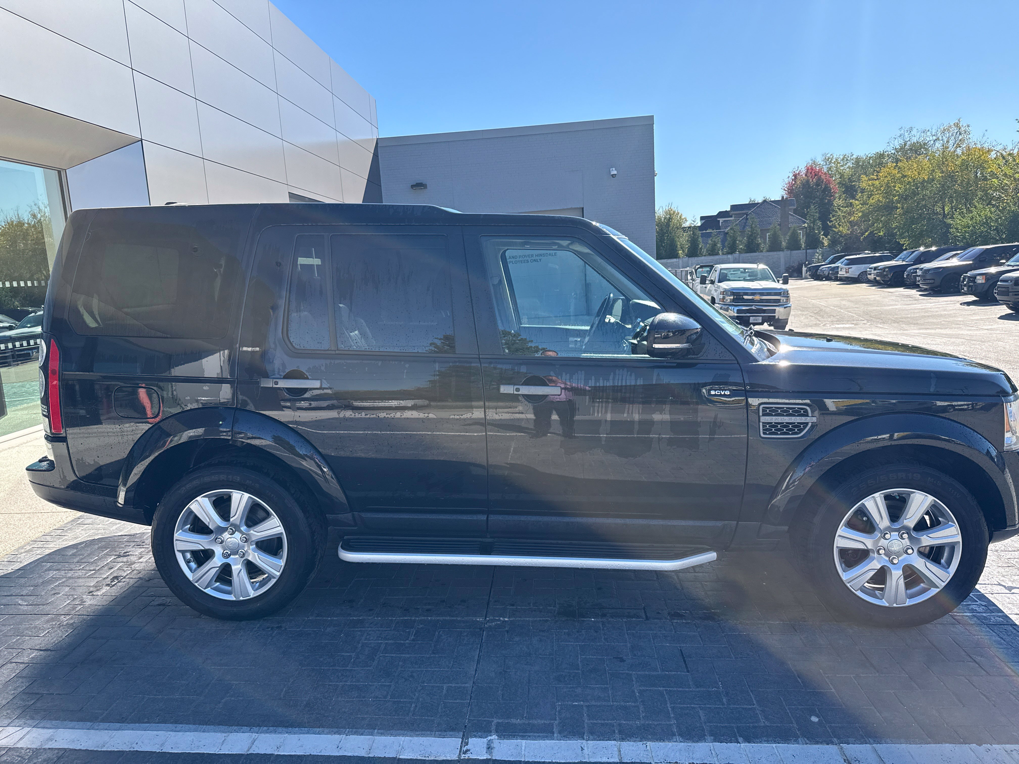 Used 2016 Land Rover LR4 HSE AWD/4WD image 6