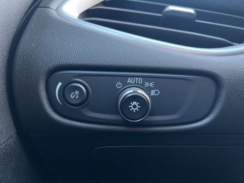 Used 2025 Chevrolet Malibu LT image 15