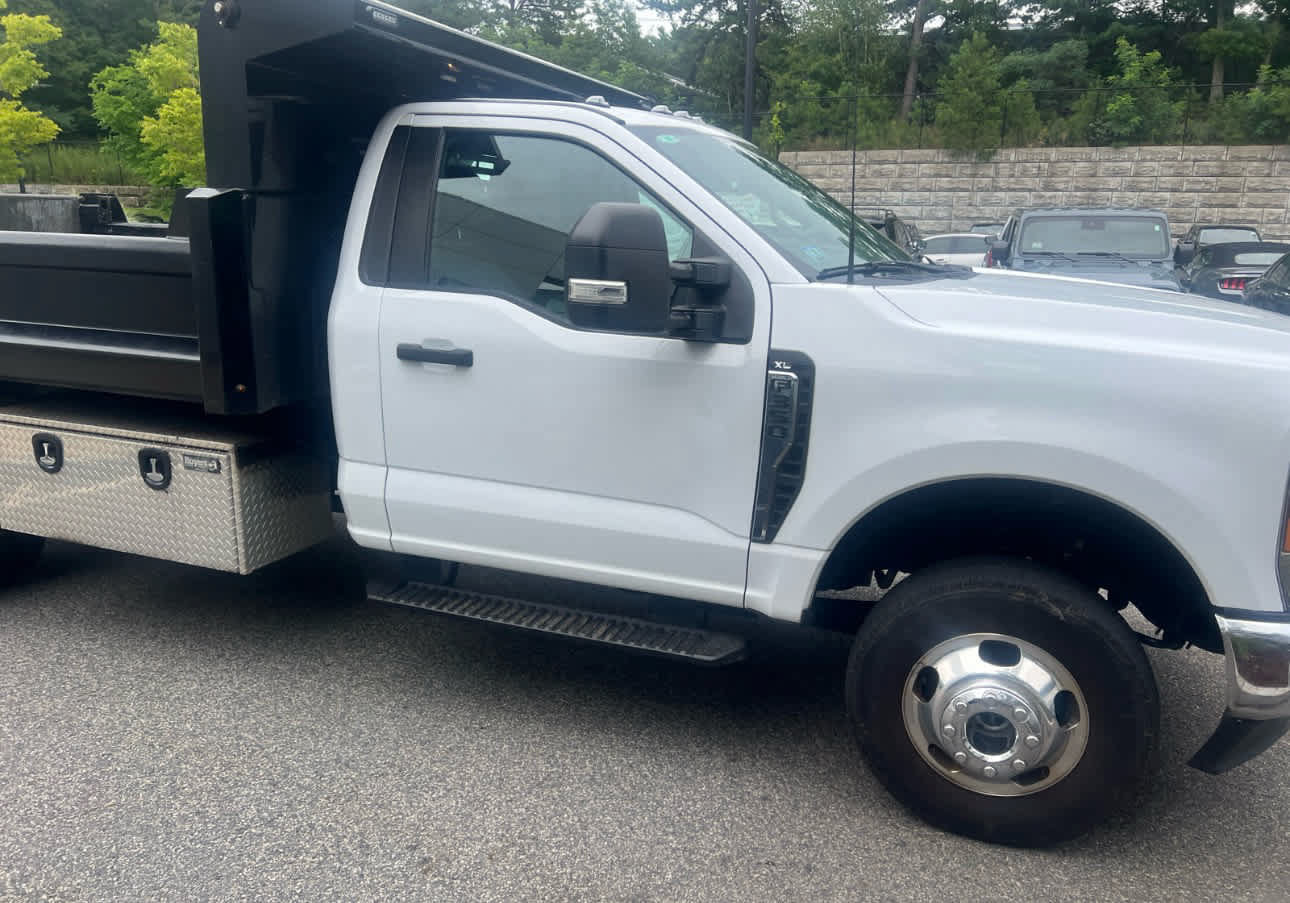 Used 2024 Ford F350 XL w/ Snow Plow Prep Package AWD/4WD image 1