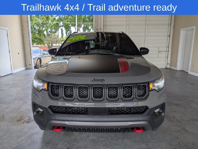 Used 2023 Jeep Compass Trailhawk AWD/4WD image 9