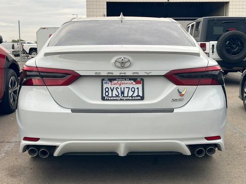 Certified 2022 Toyota Camry XSE FWD image 7