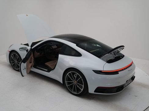 Certified 2023 Porsche 911 Carrera RWD image 42