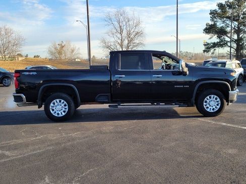 Used 2020 Chevrolet Silverado 3500 LTZ w/ Technology Package image 9
