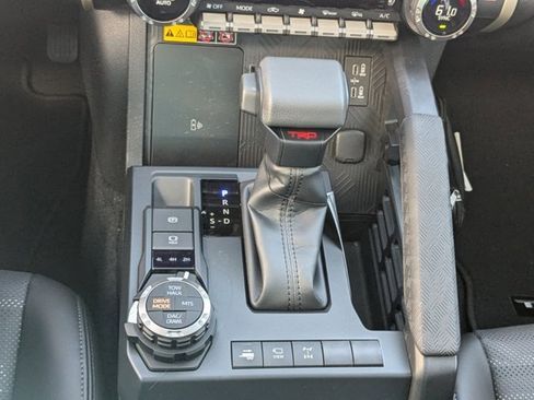 New 2024 Toyota Tacoma TRD Off-Road image 18