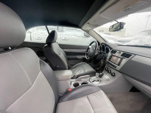 Used 2008 Chrysler Sebring Touring w/ Special Touring Group image 3
