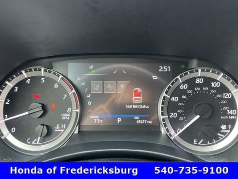 Used 2023 Toyota Highlander XLE FWD image 20