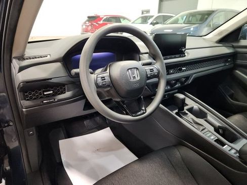 Certified 2024 Honda Accord EX image 12