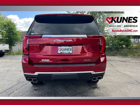 New 2026 GMC Yukon XL Denali w/ Sun & Power Step Package AWD/4WD image 40