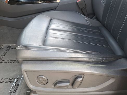 Used 2023 Audi Q5 2.0T Premium w/ Convenience Package image 32