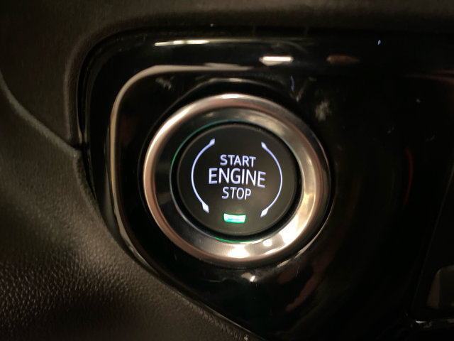Used 2026 GMC Sierra 1500 SLT AWD/4WD image 33