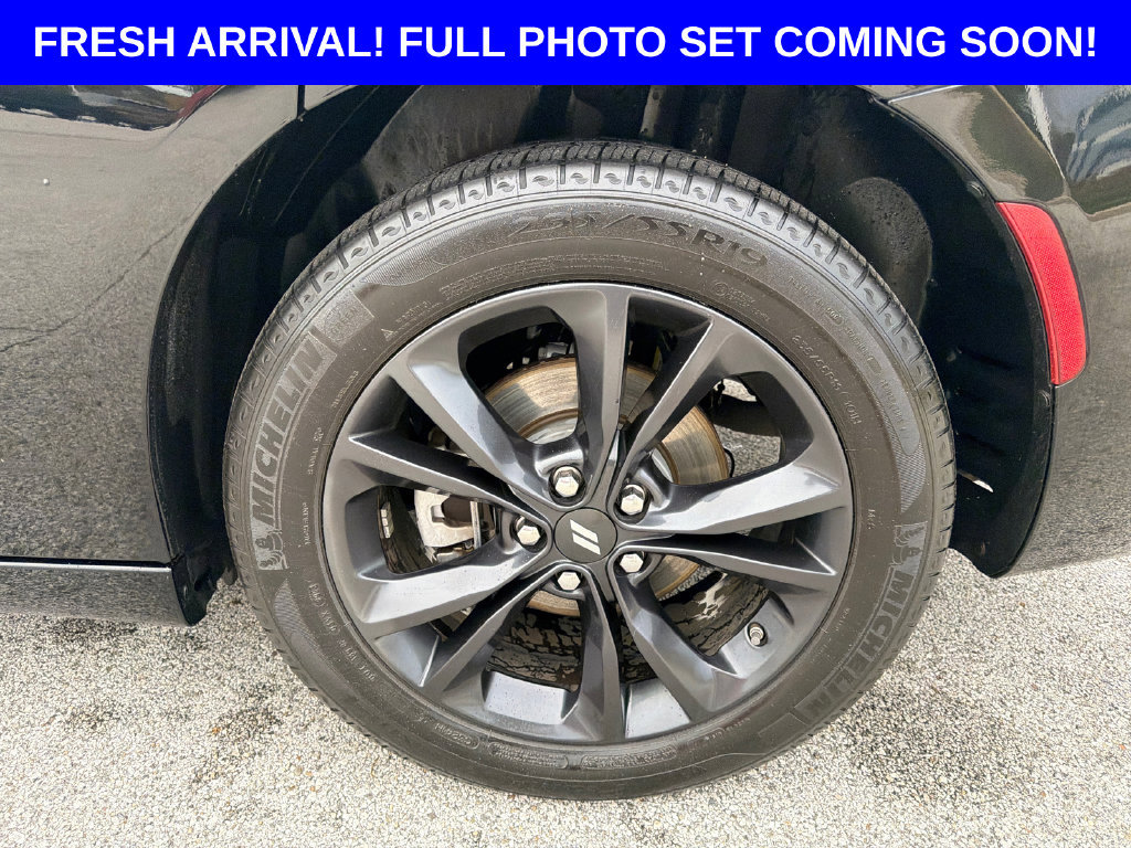 Used 2023 Dodge Charger SXT w/ Blacktop Package AWD/4WD image 25