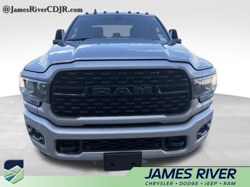 Used 2024 RAM 3500 Big Horn w/ Night Edition AWD/4WD image 3