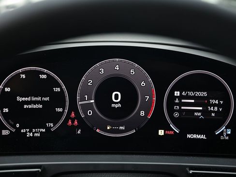 New 2025 Porsche Cayenne Coupe image 35