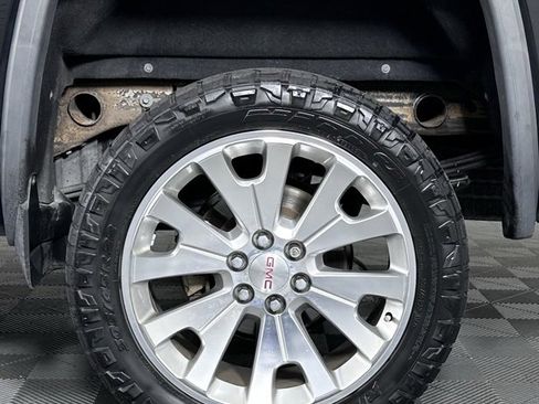 Used 2017 GMC Sierra 1500 SLT w/ SLT Preferred Package image 12