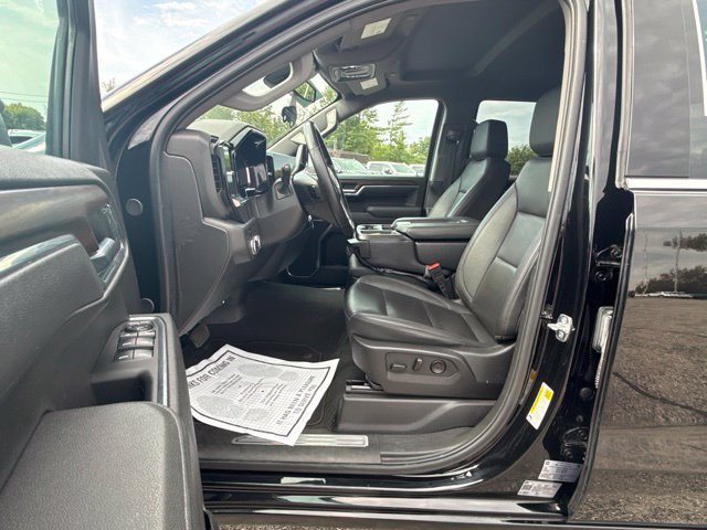 Used 2025 GMC Sierra 1500 SLT AWD/4WD image 12