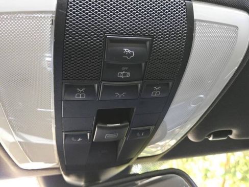 Used 2013 Mercedes-Benz C 300 4MATIC Sedan image 21