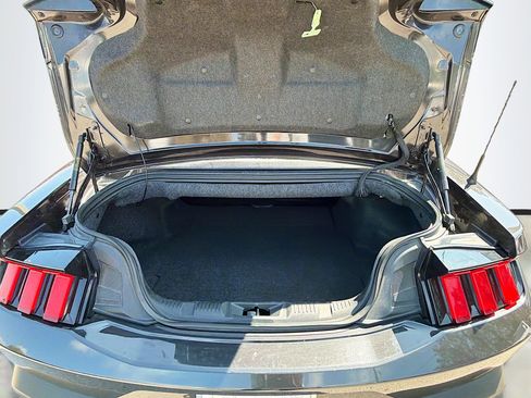 Used 2024 Ford Mustang Premium image 11