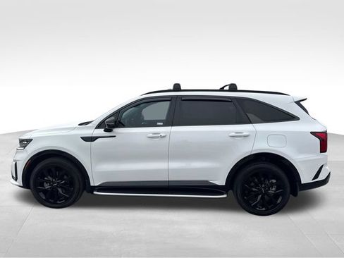 Used 2023 Kia Sorento SX FWD image 2