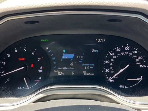 Used 2020 Toyota Avalon XLE w/ Moonroof Package FWD image 7