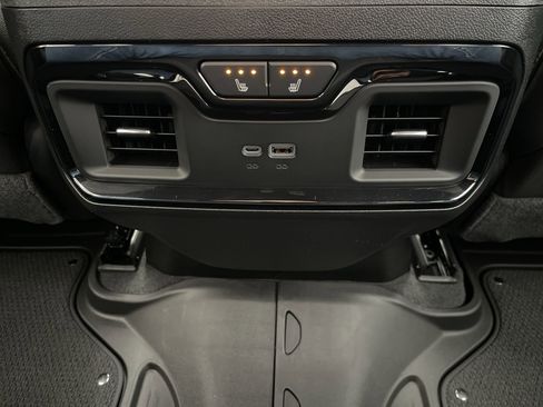 New 2026 GMC Sierra 2500 AT4 w/ AT4 Premium Plus Package image 57