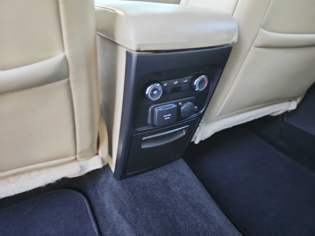 Used 2014 Ford Flex SEL w/ Equipment Group 202A FWD image 31