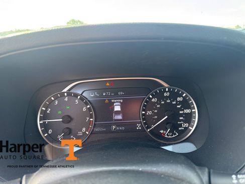 Used 2022 Nissan Frontier SV AWD/4WD image 16