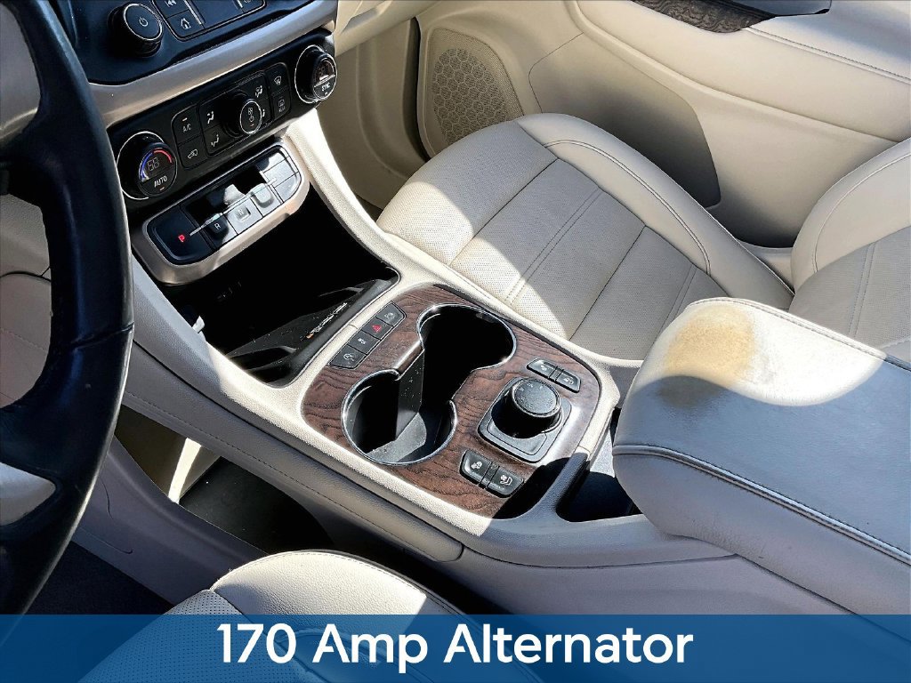 Used 2021 GMC Acadia Denali w/ Denali Ultimate Package AWD/4WD image 23