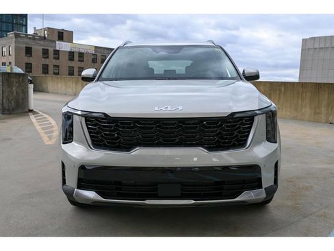 New 2026 Kia Sorento S image 3