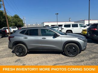 Used 2025 Chevrolet Trax ACTIV w/ Driver Confidence Package FWD video 2