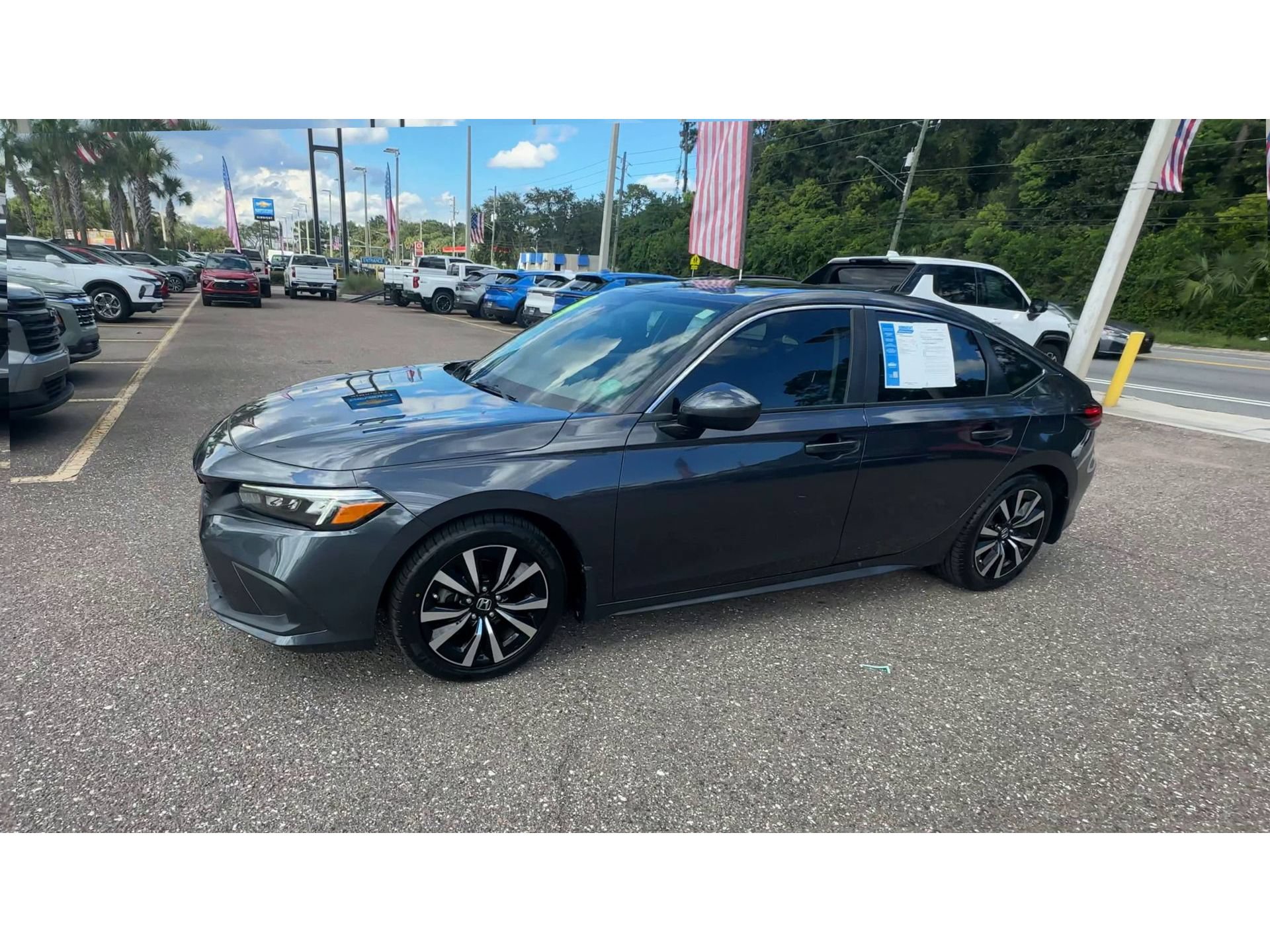 Used 2024 Honda Civic EX-L image 6