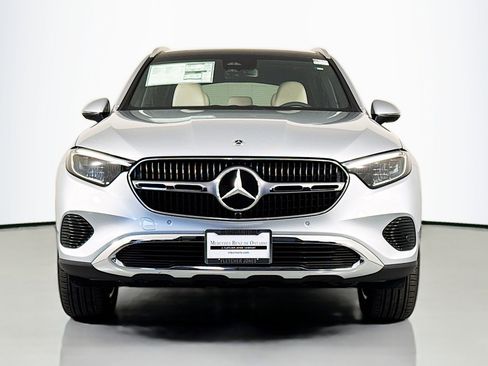 New 2026 Mercedes-Benz GLC 300 image 2