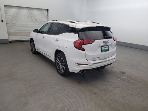 Used 2020 GMC Terrain Denali w/ Denali Premium Package AWD/4WD image 5