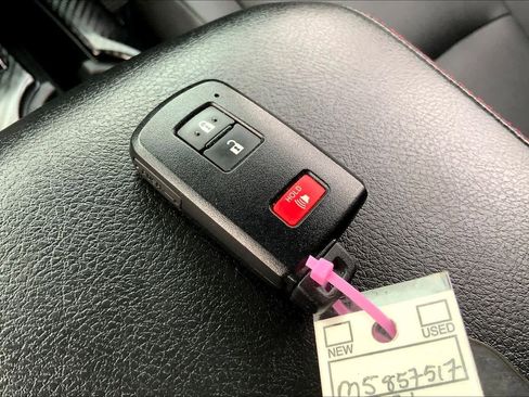 Used 2021 Toyota 4Runner TRD Off-Road Premium image 14