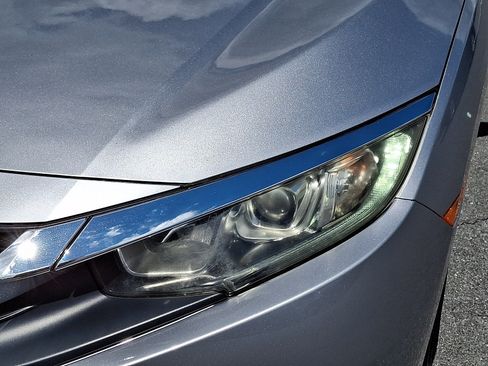 Used 2016 Honda Civic EX image 11