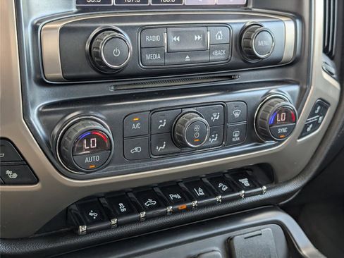 Used 2017 GMC Sierra 2500 Denali w/ Duramax Plus Package image 19