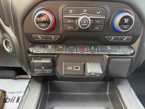 Used 2022 Chevrolet Silverado 2500 LT w/ Convenience Package AWD/4WD image 18