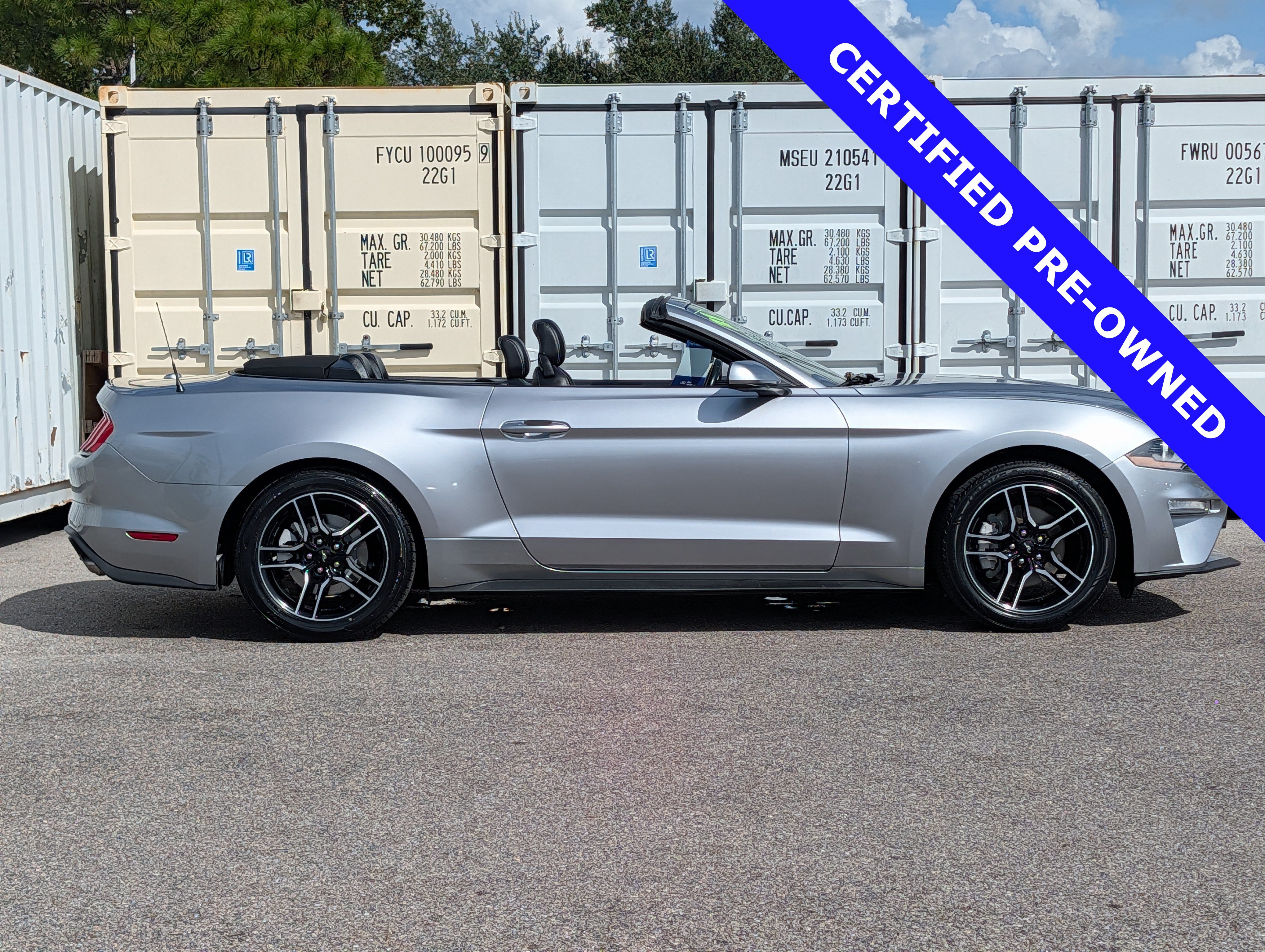 Certified 2021 Ford Mustang Premium RWD image 4