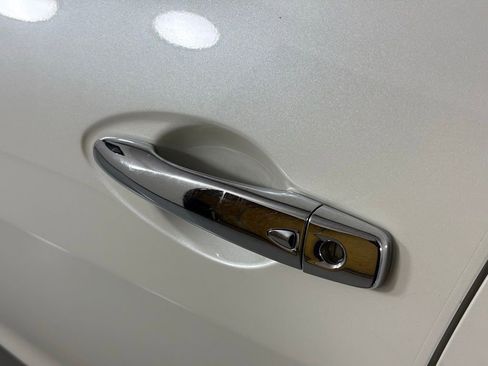 Used 2023 Nissan Maxima SV w/ Floor Mat Group image 14